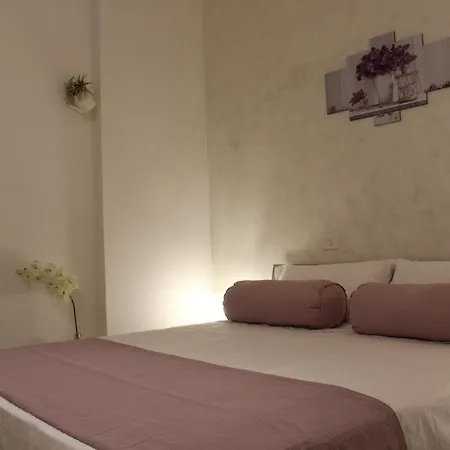 Souvenir D'ete Bed & Breakfast *